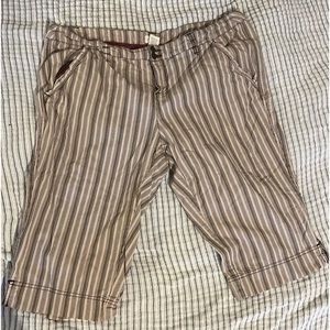 Maurice’s striped capris